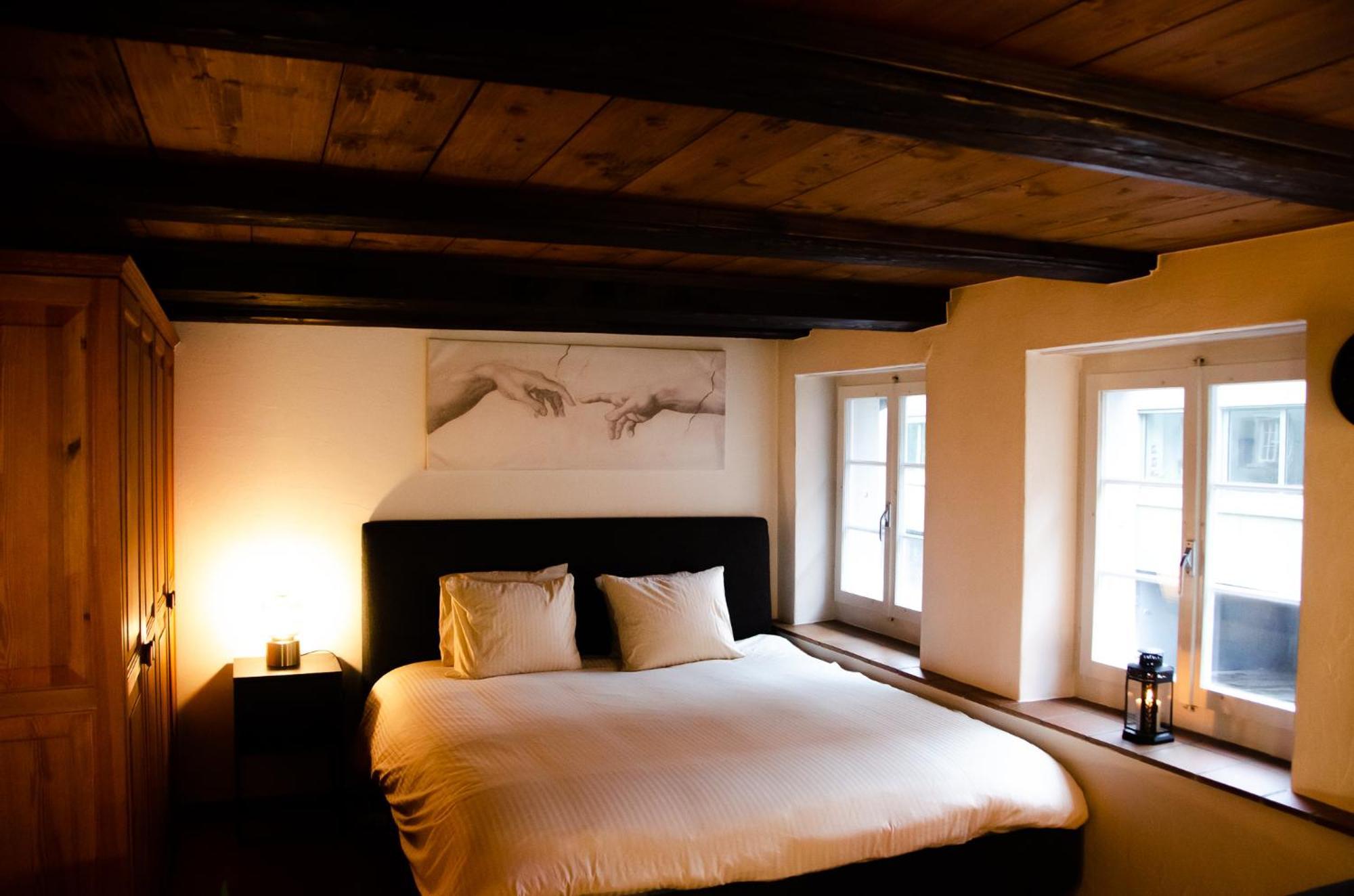 Many'S Historical City Central Apartments Zurich Bagian luar foto